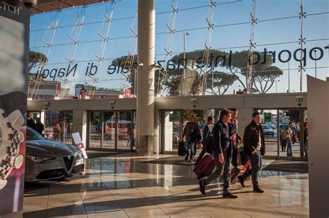 gucci aeroporto napoli|Napoli .